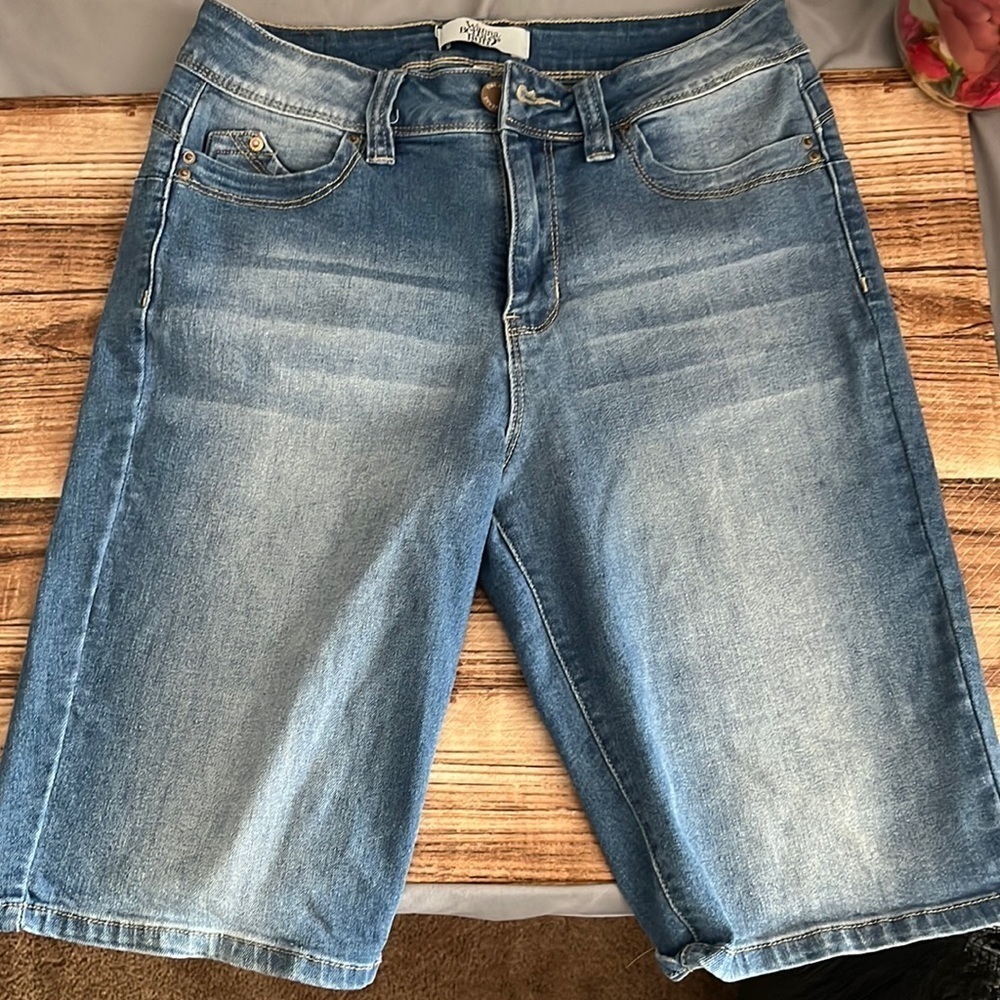 Butt lifting Bermuda jean shorts for sale